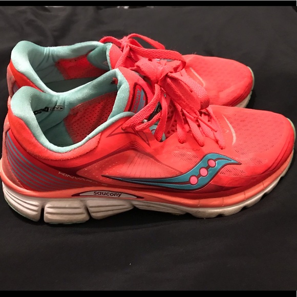 Saucony Shoes - Saucony Kinvara Running/Training Shoes Size 9